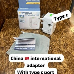 INTERNATIONAL UNIVERSAL ADAPTER WITH 2USB AND 1 TYPEC PORT