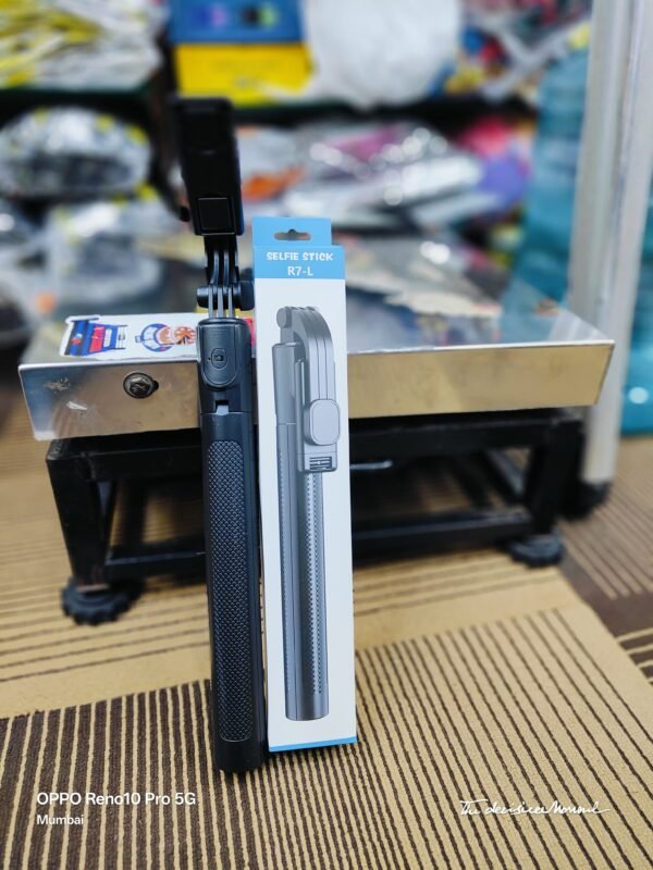 R7-l SELFIE STICK 6 FEET HIGHTS