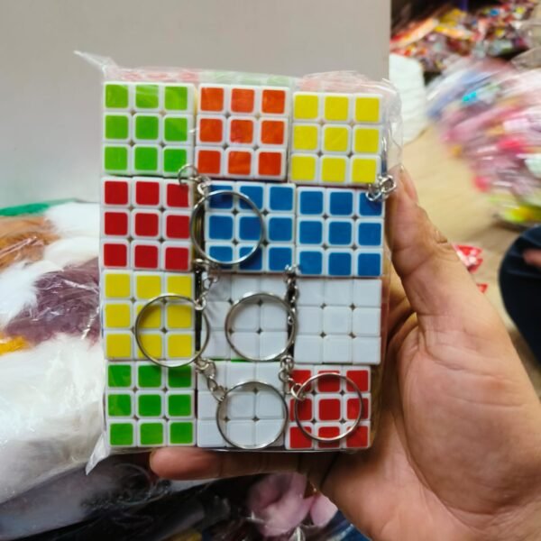 Rubiks cube keychain