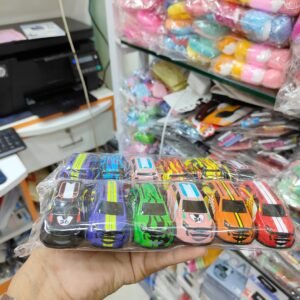 Pull Back Racing Car Keychain / Automatic Moving Car